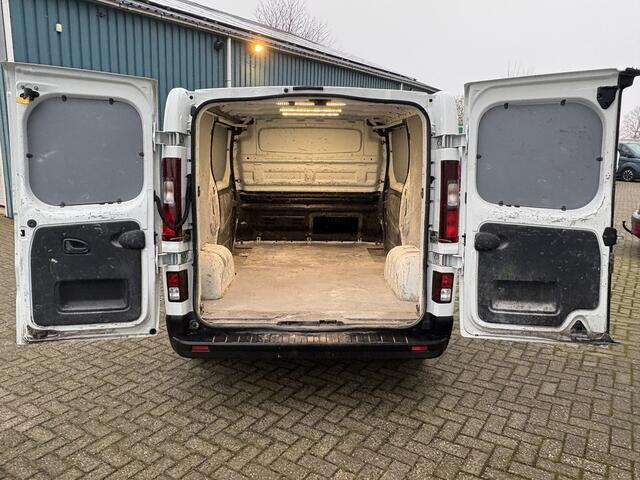 Nissan NV300 1.6 126Pk dCi L1H1 Acenta S&S / Cruise / Airco / 2X SCHUIFDEUR / Apk t/m 15-02-2026