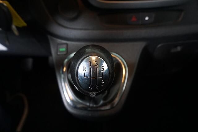 Nissan NV300 L1H1 Optima Airco Bluetooth Camera Parkeersensoren 2x schuifdeur Trekhaak 3-zits