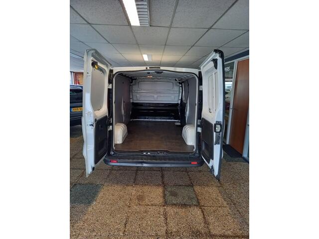 Nissan NV300 2.0 DCI L2H1 ACENTA