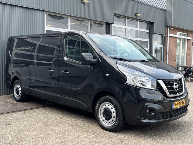 Nissan NV300 1.6 dCi 120 L2H1 Dubbele schuifdeur Airco Cruise control Trekhaak 2000kg Bluetooth telefoon voorbereiding Navigatie Achteruitrijcamera Parkeersensoren achter Kastinrichting Euro 6