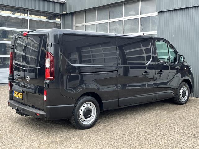 Nissan NV300 1.6 dCi 120 L2H1 Dubbele schuifdeur Airco Cruise control Trekhaak 2000kg Bluetooth telefoon voorbereiding Navigatie Achteruitrijcamera Parkeersensoren achter Kastinrichting Euro 6