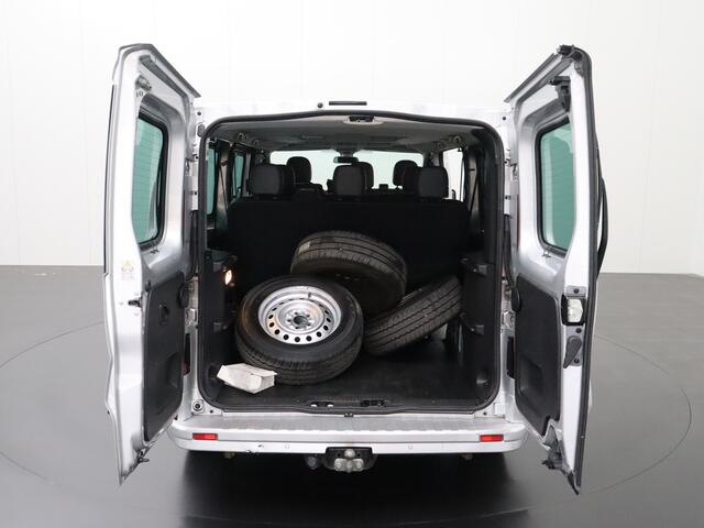 Nissan NV300 2.0DCI 145PK Lang Personenbus | 9-Persoons | Prijs incl BTW/BPM ¤ 29750,-- | 2xSchuifdeur | Navigatie | Camera | Trekhaak