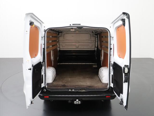 Nissan NV300 2.0DCi 120PK Lang | Navigatie | Camera | 3-Persoons | Betimmering | Trekhaak