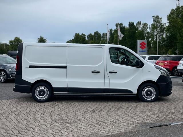 Nissan NV300 L2H1AIRCO PDC TREKHAAK 97.000KM