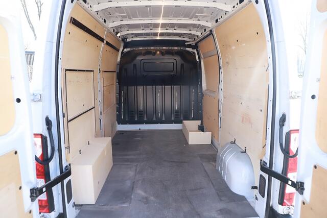 Nissan NV400 2.3 dCi L2H1 Acenta S/S 06-2019 116.521 KM