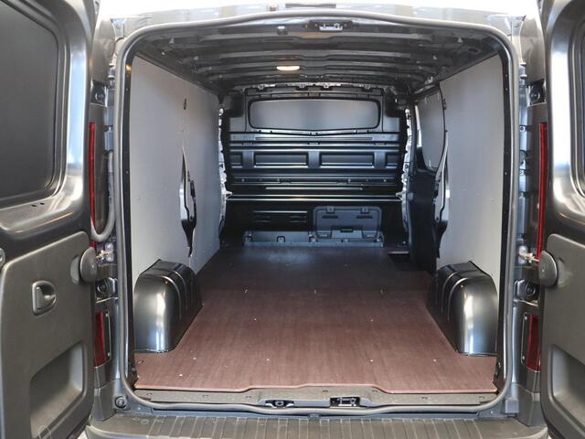 Nissan PRIMASTAR 2.0 dCi 130pk L2H1 N-connecta | 2500KG Trekgewicht | Achteruitrijcamera | 5 Jaar Fabrieksgarantie | Laadruimtepakket |