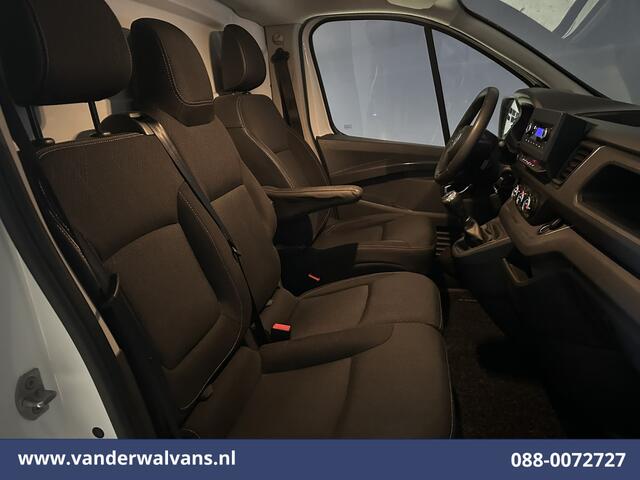 Nissan PRIMASTAR 2.0 dCi 131pk L2H1 Euro6 Airco | LED | Cruisecontrol | 2500kg Trekhaak | Parkeersensoren Bijrijdersbank