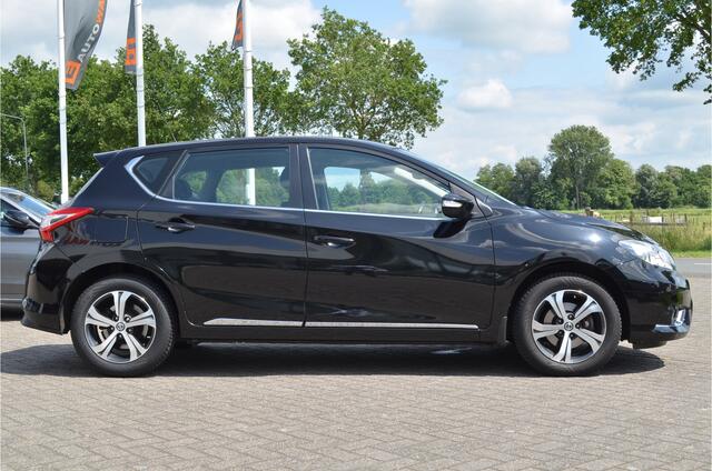 Nissan PULSAR 1.2 DIG-T Acenta Keyless | a.Camera | Navi | DAB | Climate | Matallic zwart | LMV | NL auto