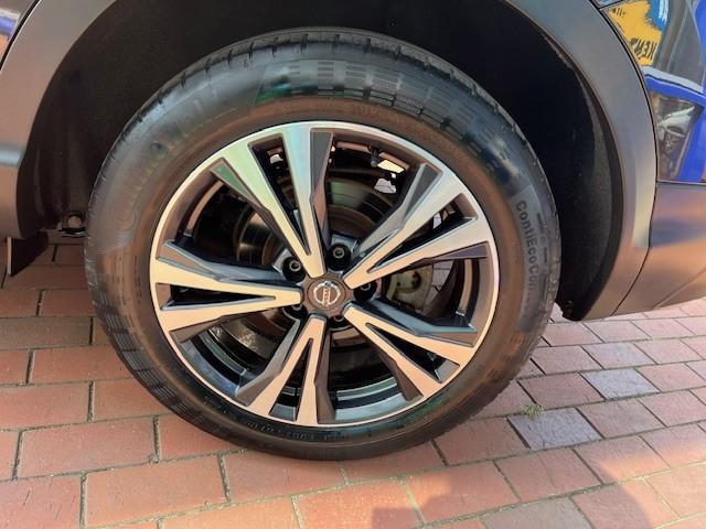 Nissan QASHQAI 1.3 DIG-T N-Connecta | trekhaak| Panorama dak | Airco