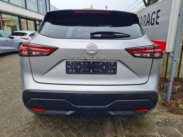 Nissan QASHQAI 1.3 MHEV Xtronic Acenta 17"/Camera/Dodehoek/Stoel + stuur + voorruit verwarming/Keyless/DAB/Apple Carplay & Android Auto