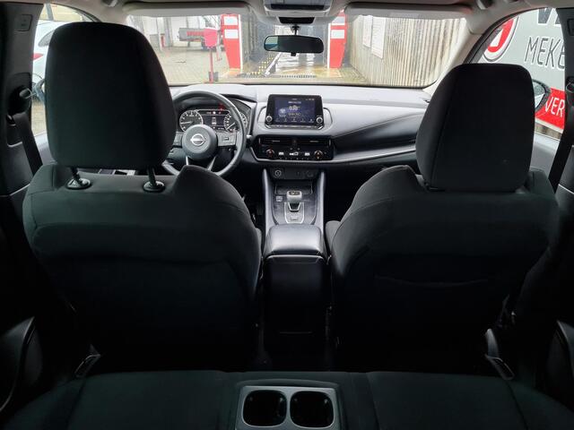 Nissan QASHQAI 1.3 MHEV Xtronic Acenta 17"/Camera/Dodehoek/Stoel + stuur + voorruit verwarming/Keyless/DAB/Apple Carplay & Android Auto