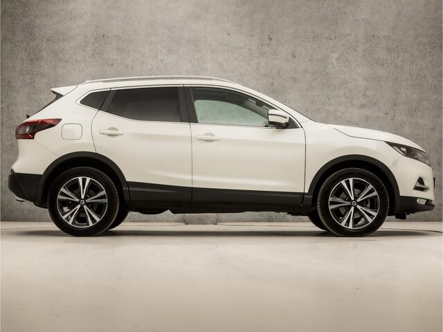 Nissan QASHQAI 1.2 N-Connecta (PANORAMADAK, NAVIGATIE, CLIMATE, 360 CAMERA, KEYLESS, SPORTSTOELEN, GETINT GLAS, XENON, CRUISE, NIEUWE APK, NIEUWSTAAT)