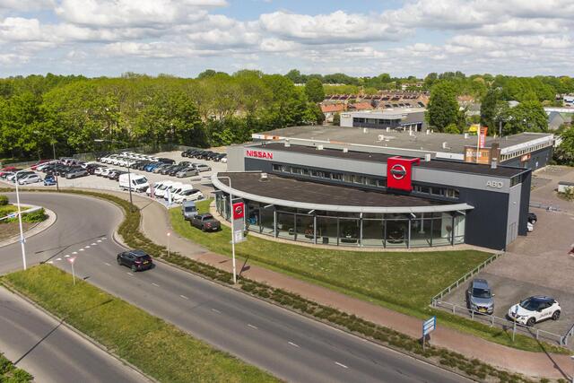 Nissan QASHQAI 1.5 e-Power N-Connecta | Rijklaarprijs!! | Stoel, Stuur en Voorruitverwarming | Adaptieve Cruise Control | Keyless Entry | Panorama Dak |