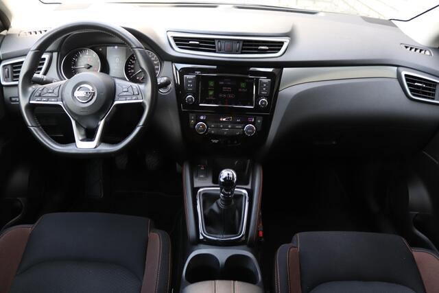 Nissan QASHQAI 1.3 DIG-T N-Motion | Achteruitrijcamera | Panoramadak | Trekhaak |
