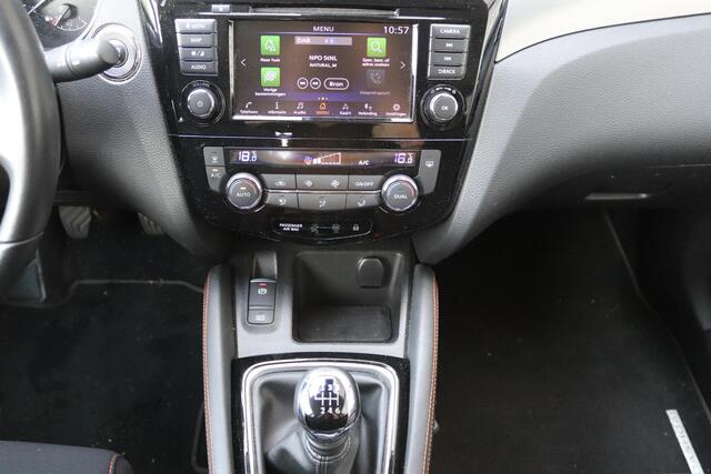 Nissan QASHQAI 1.3 DIG-T N-Motion | Achteruitrijcamera | Panoramadak | Trekhaak |