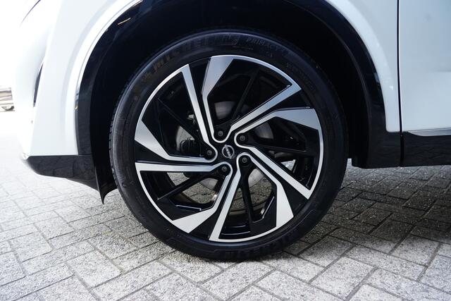 Nissan QASHQAI 1.3 MHEV Xtronic Tekna Plus 158pk Panoramadak/Alcantara/Stoelverwarming/Bose