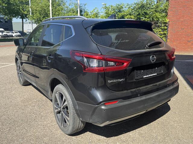 Nissan QASHQAI 1.3 DIG-T N-Connecta // PANO DAK // NAVI // CLIMA // CRUISE // CAMERA //