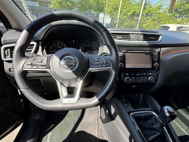 Nissan QASHQAI 1.3 DIG-T N-Connecta // PANO DAK // NAVI // CLIMA // CRUISE // CAMERA //