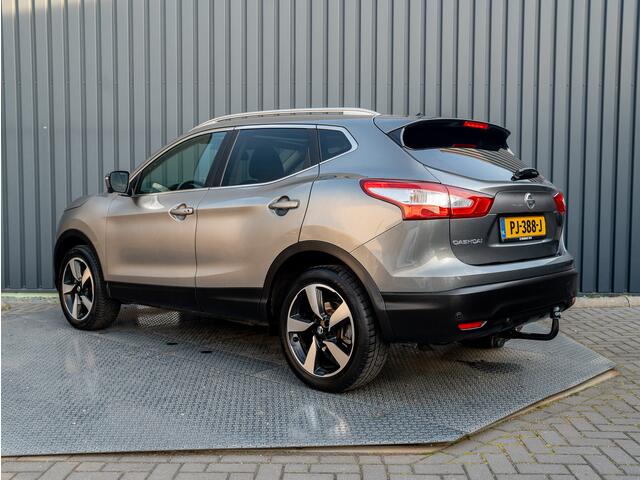 Nissan QASHQAI 1.2 N-Connecta | Trekhaak afnb. | 360 Camera | Panodak | Prijs Rijklaar!!