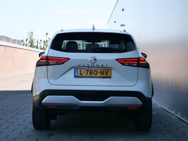Nissan QASHQAI 1.3 MHEV141pk Premiere Edition Head-up display / LED / Panoramadak