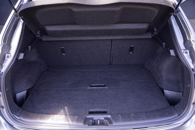 Nissan QASHQAI 1.2 Acenta Clima Stoelverwarming Trekhaak PDC v+a Cruisecontrol