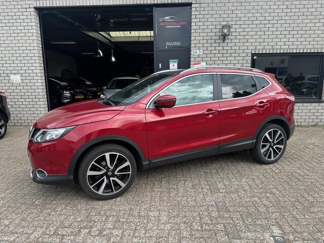 Nissan QASHQAI 1.2 Tekna *NL-AUTO*PANO-DAK*NAVI*360 Camera*VERW STOELEN*NAP*LM-VELGEN