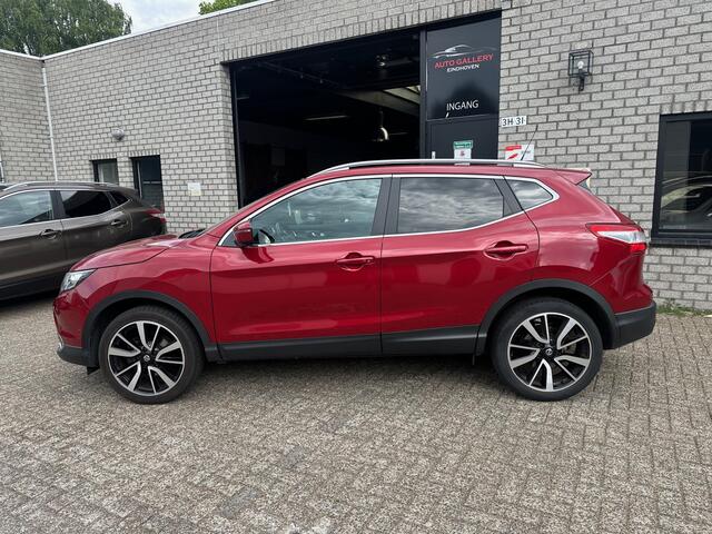 Nissan QASHQAI 1.2 Tekna *NL-AUTO*PANO-DAK*NAVI*360 Camera*VERW STOELEN*NAP*LM-VELGEN