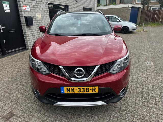Nissan QASHQAI 1.2 Tekna *NL-AUTO*PANO-DAK*NAVI*360 Camera*VERW STOELEN*NAP*LM-VELGEN