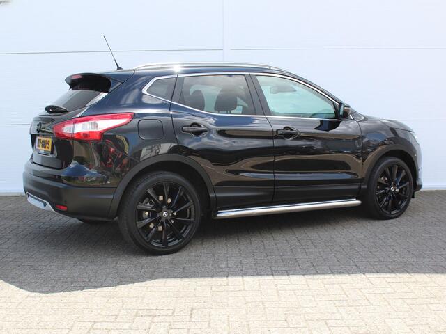 Nissan QASHQAI 1.2 DIG-T 115 Tekna AUTOMAAT / Navigatie / Lederen Bekleding / Stoelverwarming Voor / Panoramadak / 360* Camera /