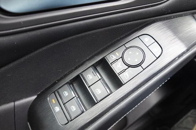 Nissan QASHQAI 1.3 MHEV N-CONNECTA + Panorama + Cold pack + 360 graden
