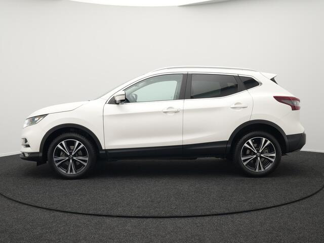 Nissan QASHQAI 1.3 DIG-T N-Connecta Automaat Dealer O.H. | Panodak | Sportstoelen Verwarmd | Apple Carplay | Navigatie | 360 Camera | Climate Control | DAB | Cruise Control |