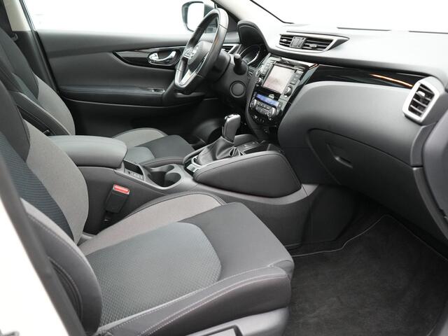 Nissan QASHQAI 1.3 DIG-T N-Connecta Automaat Dealer O.H. | Panodak | Sportstoelen Verwarmd | Apple Carplay | Navigatie | 360 Camera | Climate Control | DAB | Cruise Control |