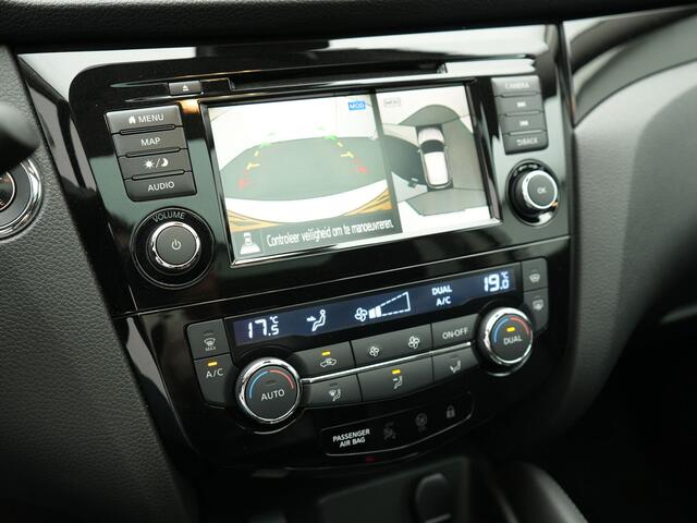 Nissan QASHQAI 1.3 DIG-T N-Connecta Automaat Dealer O.H. | Panodak | Sportstoelen Verwarmd | Apple Carplay | Navigatie | 360 Camera | Climate Control | DAB | Cruise Control |