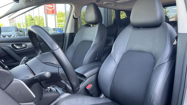 Nissan QASHQAI 1.3 DIG-T Tekna | Panoramadak
