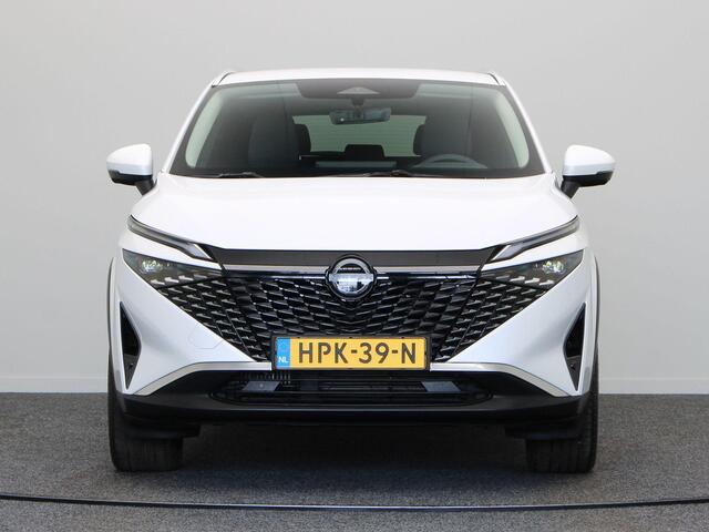 Nissan QASHQAI 158pk MHEV Xtronic N-Connecta | 1.800kg Trekgewicht | 360 Graden Camera | Stoel & Stuur en Voorruitverwarming |