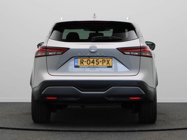 Nissan QASHQAI 140pk MHEV N-Connecta | Adaptieve Cruise Control | Panorama Dak | Parkeersensoren Voor en Achter met Achteruitrijcamera | Draadloos Apple Carplay |