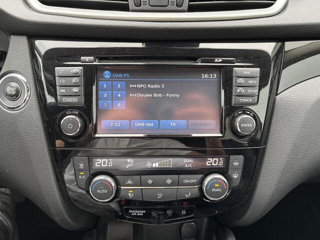 Nissan QASHQAI 1.2 Business Edition / Trekhaak / Pan. Dak / Voorraam verwarming / Leder / 360 Camera