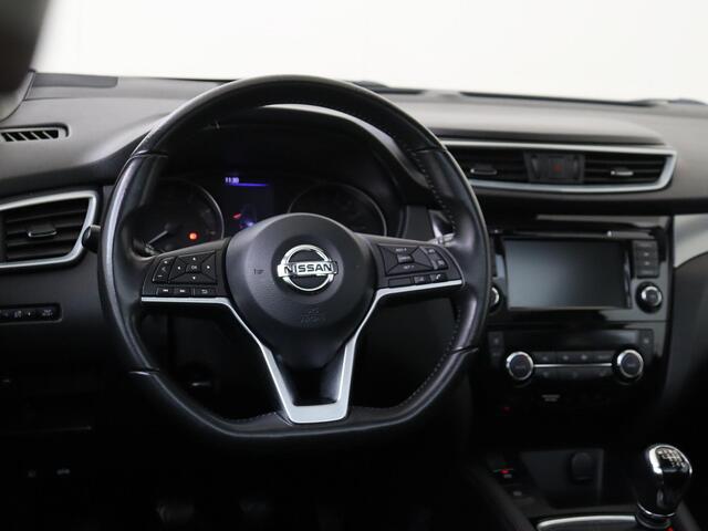 Nissan QASHQAI 1.3 DIG-T N-Motion | Panorama-dak | Navigatie | 360 Camera | Climate Control | Cruise Control