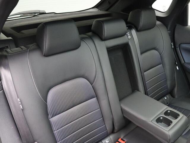 Nissan QASHQAI 140pk MHEV Tekna | Panoramadak | Matrix Led | Stoel, Stuur en Voorruitverwarming |