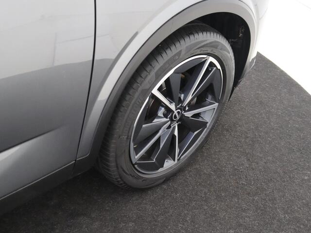 Nissan QASHQAI 1.3 MHEV N-Style | Rondom camera's | Apple carplay