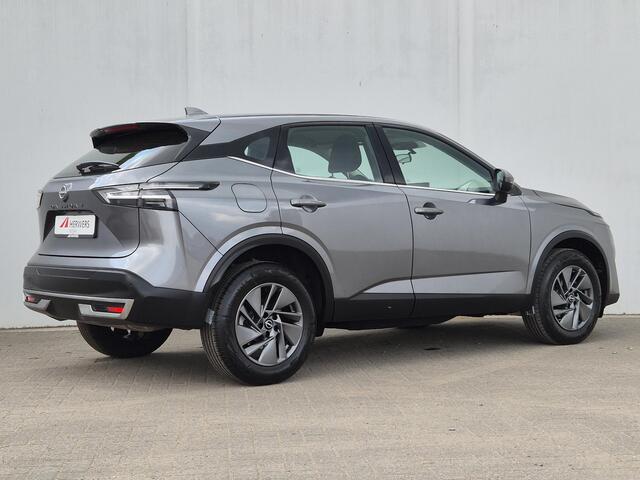 Nissan QASHQAI 1.3 MHEV Xtronic Acenta Automaat / Nieuw model / Facelift / Cold pack / Stuur- en Stoelverwarming / Navigatie via Apple Carplay of Android Auto / Trekgewicht 1800 kg / Adaptief CC / Achteruitrijcamera /
