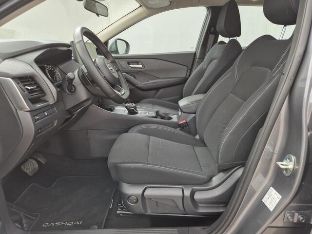 Nissan QASHQAI 1.3 MHEV Xtronic Acenta Automaat / Nieuw model / Facelift / Cold pack / Stuur- en Stoelverwarming / Navigatie via Apple Carplay of Android Auto / Trekgewicht 1800 kg / Adaptief CC / Achteruitrijcamera /
