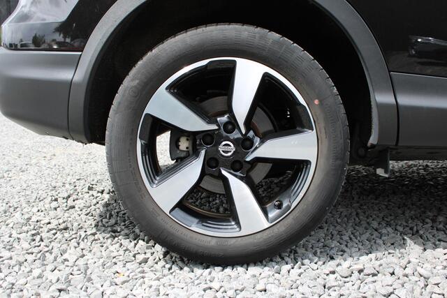 Nissan QASHQAI 1.2 N-Vision, Automaat, Parkeersensoren voor en Panorama Dak!