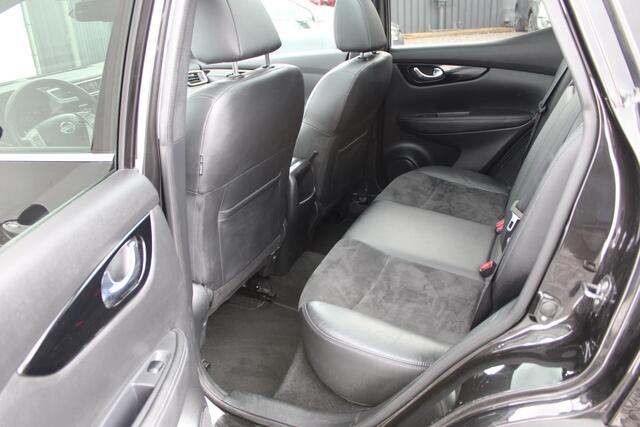 Nissan QASHQAI 1.2 N-Vision, Automaat, Parkeersensoren voor en Panorama Dak!