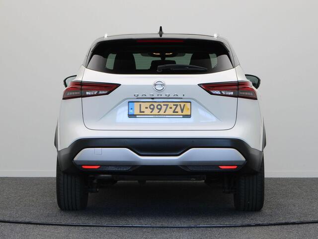 Nissan QASHQAI 158pk MHEV Xtronic Premiere Edition | Slechts 19.769km!! | Head-up Display | Panorama Dak | Adaptieve Cruise Control | Rondom Camera's |