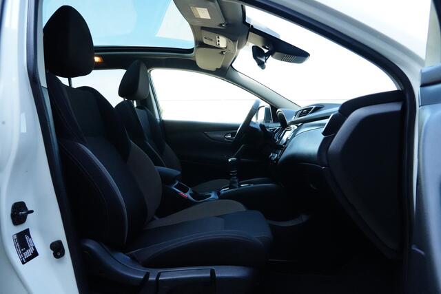 Nissan QASHQAI 1.2 N-Connecta 116pk Panoramadak/Navigatie/360Camera