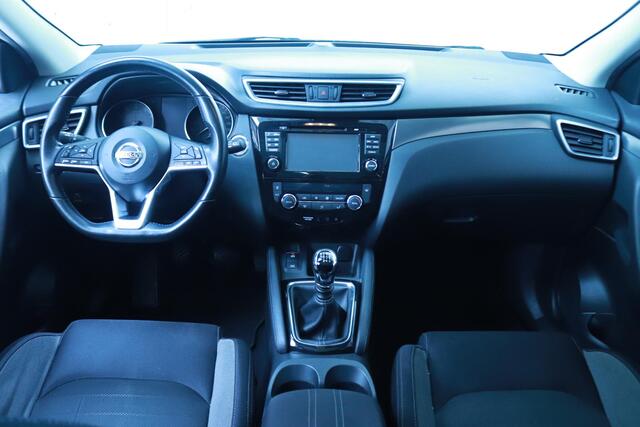 Nissan QASHQAI 1.6 N-Connecta Clima/Navi/Trekhaak 1500KG