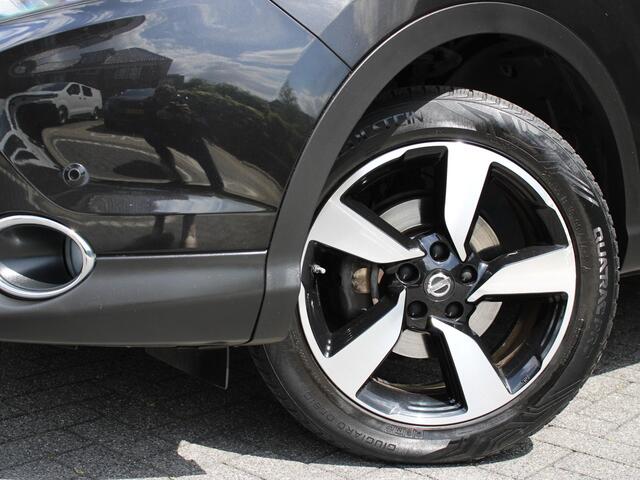 Nissan QASHQAI N-Connecta 1.2 115PK X-Tronic CVT Automaat Navigatie, Rondomzicht Camera, DAB, Panoramadak, Parkeersensoren Voor & Achter