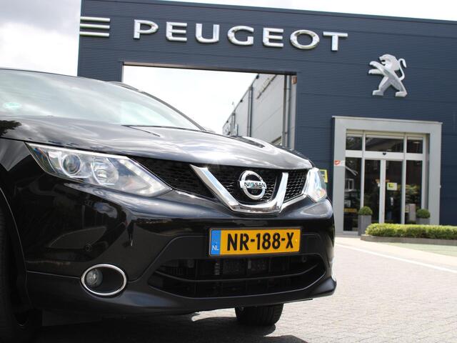 Nissan QASHQAI N-Connecta 1.2 115PK X-Tronic CVT Automaat Navigatie, Rondomzicht Camera, DAB, Panoramadak, Parkeersensoren Voor & Achter