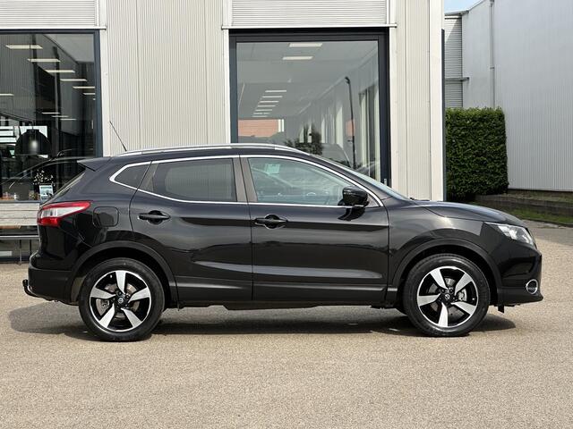 Nissan QASHQAI 1.2 N-Connecta | NL Auto/2e Eig./Voll.Historie/360° camera/Pano.Dak/Clima/Cruise/Bluetooth/Trekhaak